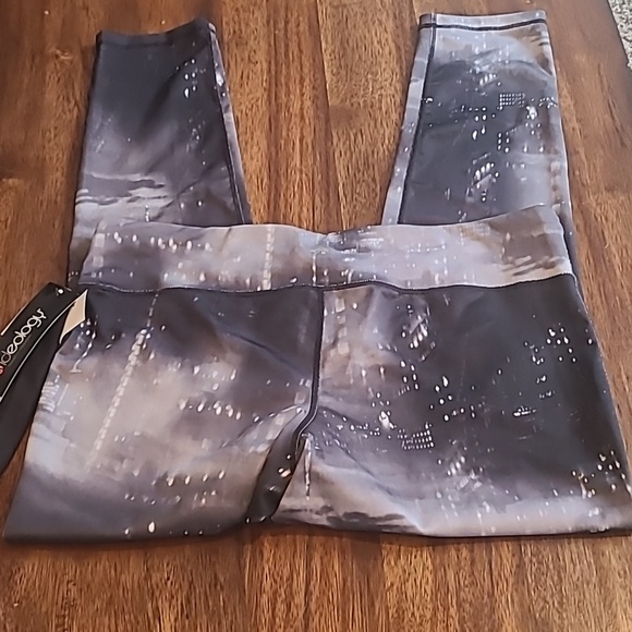 Ideology Pants - Ideology City Lights Black/White Leggings XL New With Tags